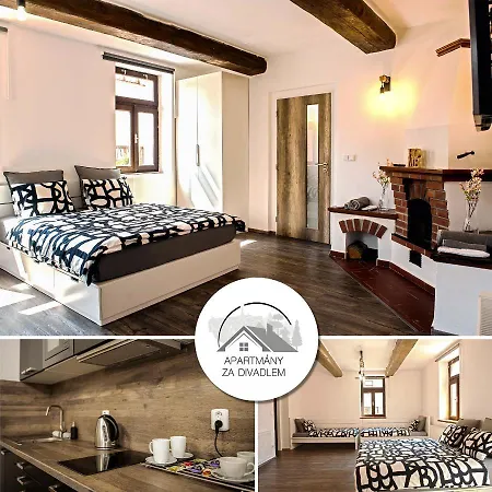 ברומוב Apartmany Za Divadlem מראה חיצוני תמונה